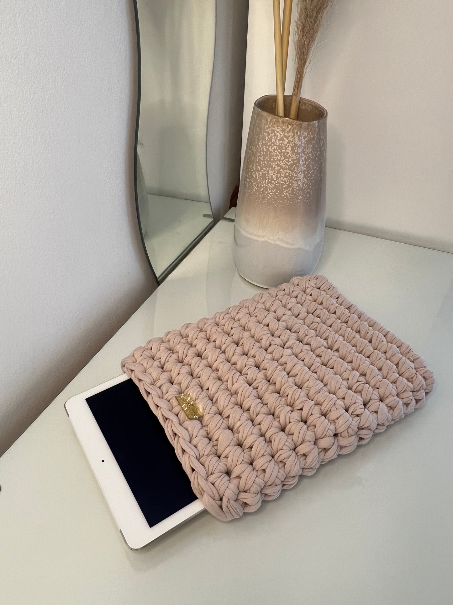 Nerea E-Book/ Tablet Case