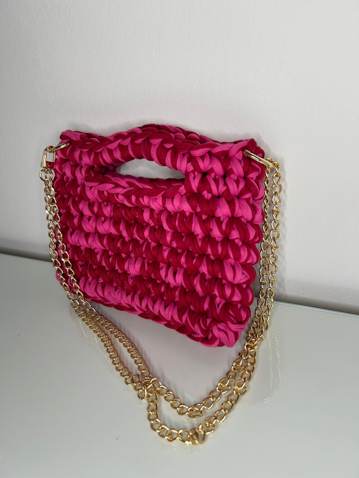 Lunara Handbag Medium - Cherry